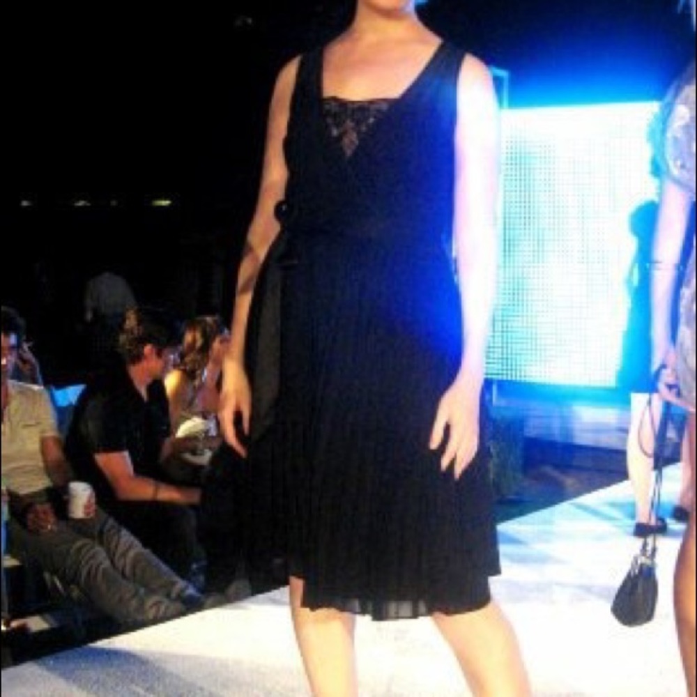 Ann Taylor Loft Dress - Picture 6 of 6
